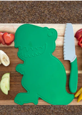 SET DE CUCHILLO Y TABLA DE CORTAR DE DINOSAURIO